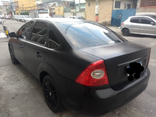 Imagem 3 de 8 de Ford Focus 2009 2.0 Ghia Aut. 5p