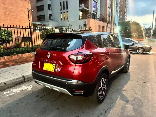 Renault Captur 2.0 Bose Automática