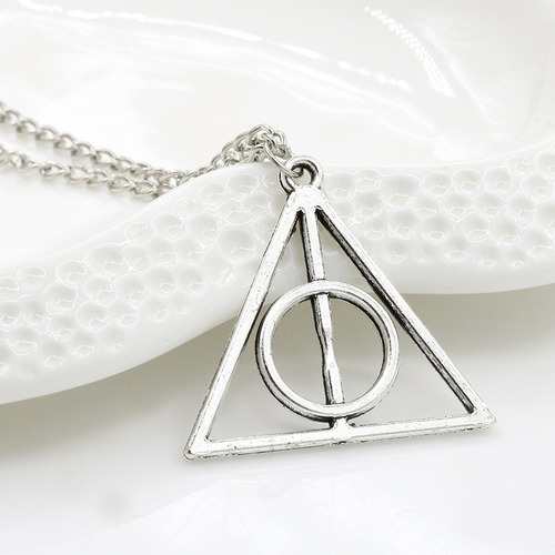 Kit 2 Colar Corrente Reliquias Da Morte Harry Potter Oferta