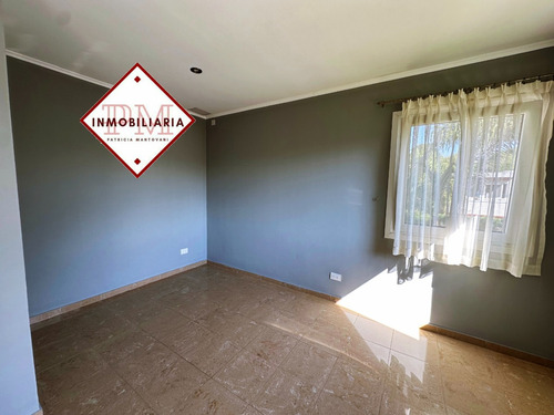Hermosa Propiedad En Venta En El Corazón Del Barrio Privado Fincas De Iraola 1 - Con Piscina!!