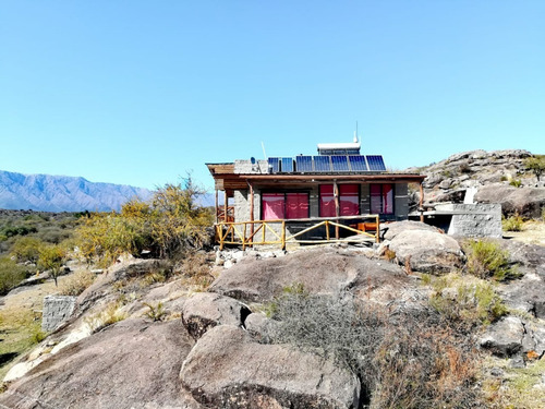Imagen 9 de 17 de Alquiler De Cabañas Ecológicas Autosustentables Para Parejas Nono El Candil De Las Altas Cumbres