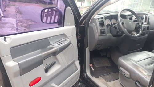 Dodge Ram 2500 4x4