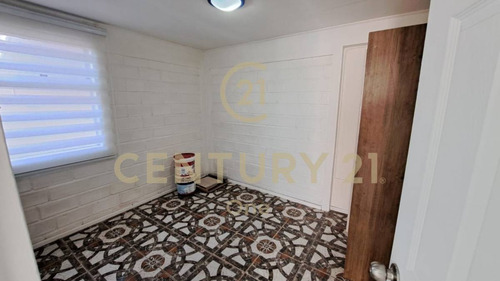 Se Vende Casa 5 D En Villa San Juan Ii, Concepción.