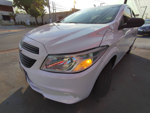 Imagem 2 de 12 de Chevrolet Onix 1.0 Mpfi Joy 8v Flex 4p Manual