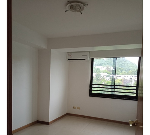 Imagen 11 de 22 de Alquiler Apartamento Las Mesetas