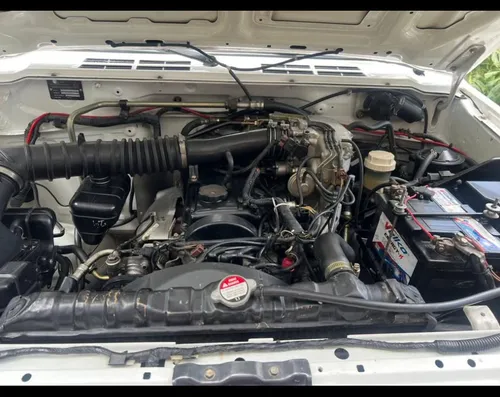 Mitsubishi Montero 2.4 V11