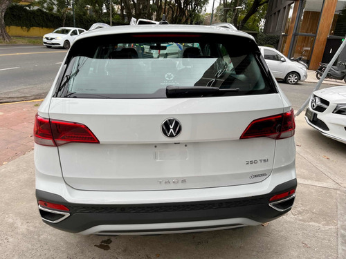 Imagen 4 de 9 de Volkswagen Taos 2022 1.4 250 Tsi Highline