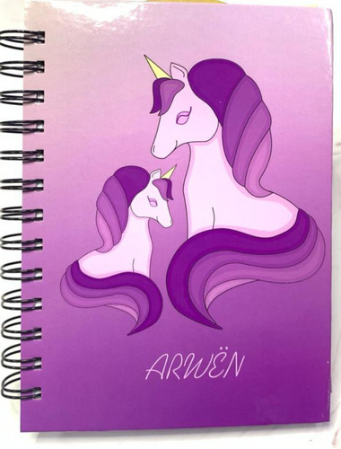 Agenda 2022 Arwen Tamaño 13x18 Diaria Unicornios Lila