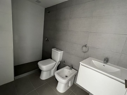Imagen 6 de 12 de Venta De 1 Dormitorio En Cordón, Level 2