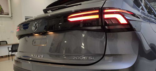 Volkswagen Nivus Highline 2021 At