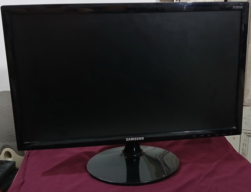 Monitor Samsung Led De 22'' 220v, Slim Con Fuente P/reparar Negro (Usado)