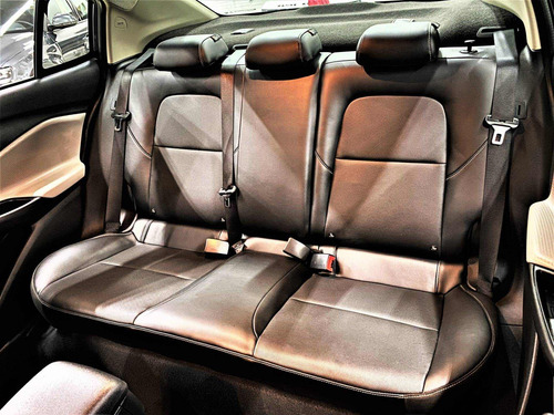 Imagem 12 de 12 de Chevrolet Onix 1.0 Turbo Flex Plus Premier Automático