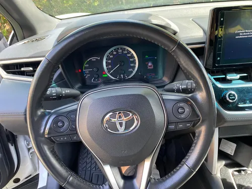 Toyota Corolla Cross Xei Hybrid