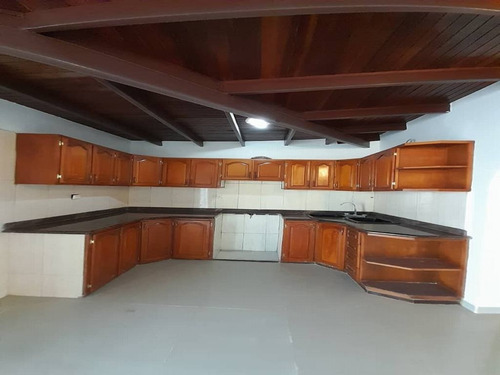 Imagen 4 de 14 de Casa En Venta Los Girasoles - Zona Industrial