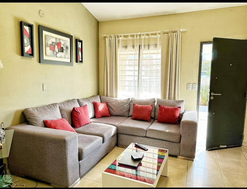 Ph En Venta 3 Dormitorios Centrica Con Pileta