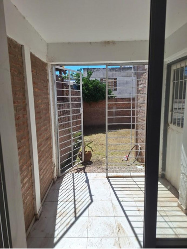 Venta Duplex 2 Dormitorios Cochera Parque Capital Apto Crédito