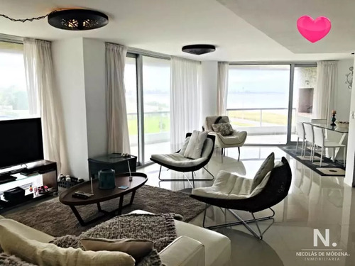 Oportunidad Imperdible, Hermoso Departamento En Torre Isabel