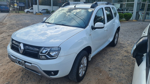 Imagen 16 de 23 de Renault Duster 2.0 4x2 Privilege