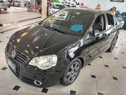 Volkswagen Polo Sedan 1.6 Comfortline Total Flex 4p 2008
