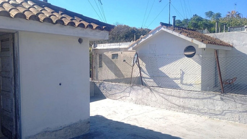Alquiler Casa 3 Dormitorios En Colón
