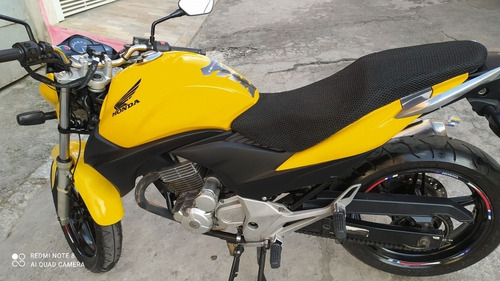 Imagem 6 de 6 de Honda Cb300