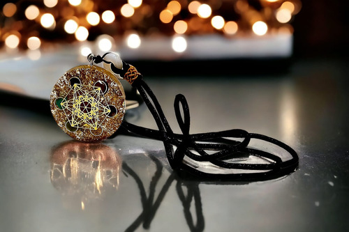 Collar Orgonita Metatron Cubo - Protección - Dorado