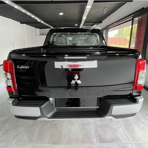 Imagen 6 de 15 de Chevrolet S10 Mitsubishi L200 At 4x4 Okm