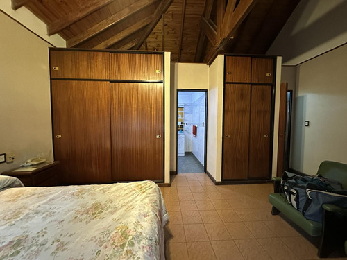 Casa Única En Un Entorno Natural Excepcional ¡ideal Para Reformar O Emprender!