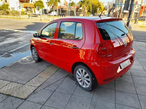 Imagen 4 de 9 de Volkswagen Fox 2012 1.6 Comfortline 5 P