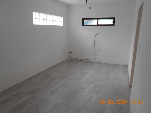 Excelente Casa De Un Piso En Renta, Col. El Sifón