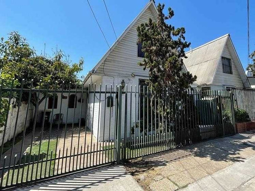 Imagen 1 de 22 de Se Vende Hermosa Casa De 2 Pisos, Con Estacionamiento