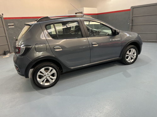 Renault Sandero Stepway 1.6 Dynamique 105cv