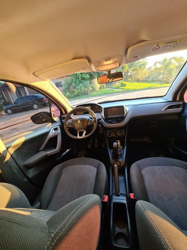 Peugeot 208 Allure 1.5 5pt
