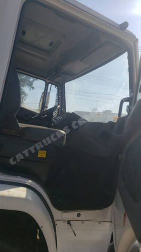 Imagem 7 de 15 de Mb 2423 Ano 2008 142 Mil Km Betoneira Liebherr 8m³ Ano 2008