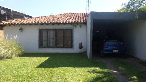 Hermosa Casa Zona Shopping Mra
