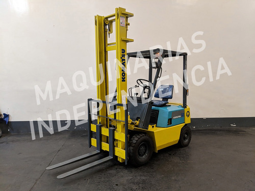 Autoelevador Komatsu 1200 Kg 4 Mts Nafta