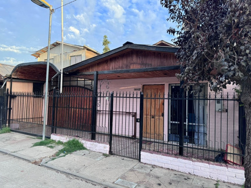 Casa En Venta De 2 Pisos En Maipu