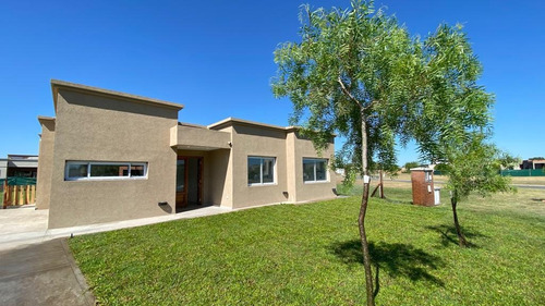 Imagen 8 de 11 de Oportunidad! Gran Lote De 785 Metros En Pilar Del Este - Santa Guadalupe