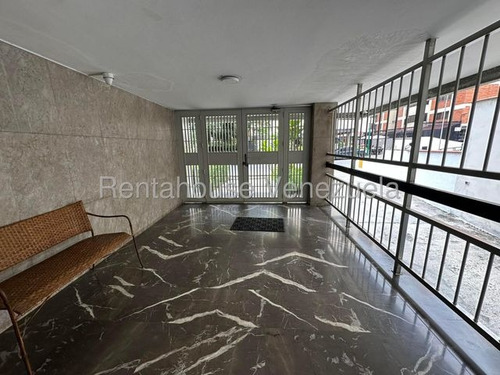 Apartamento En Venta Los Palos Grande Fanny Calderon Rah