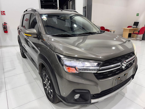 Suzuki ertiga xl7 1.5 Glx At
