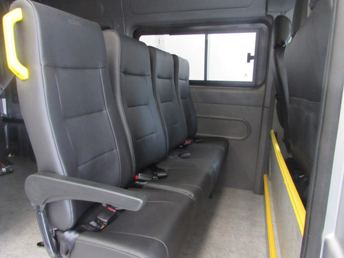 Imagem 8 de 14 de Renault Master Acessível 2021