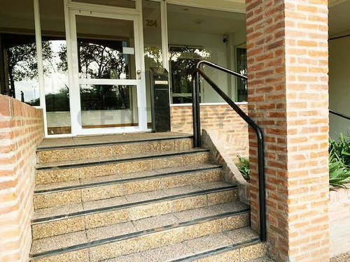 Imagen 20 de 28 de Venta Departamento Monombiente - Cochera - San Isidro