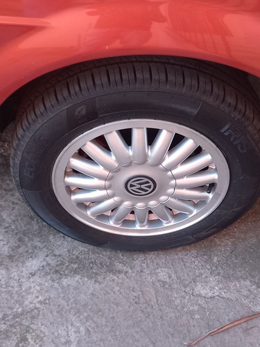 Imagem 3 de 7 de Volkswagen Santana 2001 1.8 4p Álcool