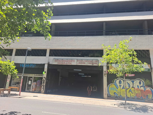 Miraflores - Estacionamiento (143873)