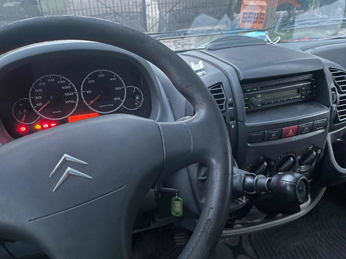 Imagen 8 de 10 de Citroën Jumper 2015 2.3 Hdi 33 M