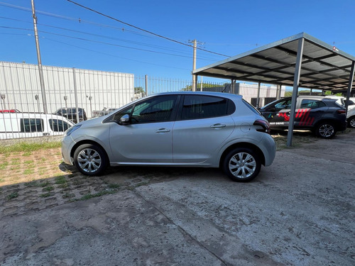 Peugeot 208 1.6 Active