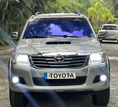 Toyota Hilux 2015