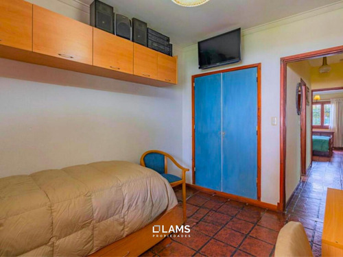 Alquiler Comercial/porfesional - Casa 4 Ambientes - Zona Guemes