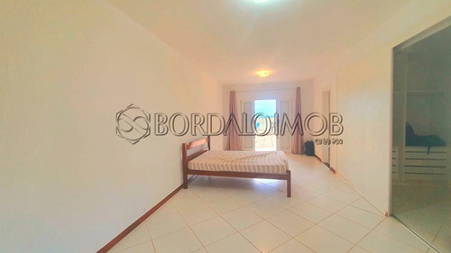 Casa Com 445m², Terreno De 800m² Com 540m² De Área Verde, Vista Panorâmica Para O Lago Paranoá E 3º Ponte. - Villa127538