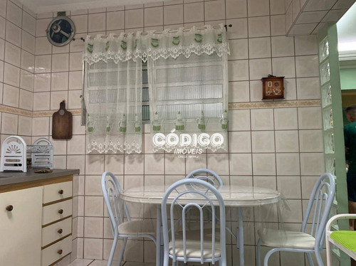 Imagem 15 de 30 de Sobrado À Venda, 228 M² Por R$ 640.000,00 - Vila Santana - São Paulo/sp - So0722